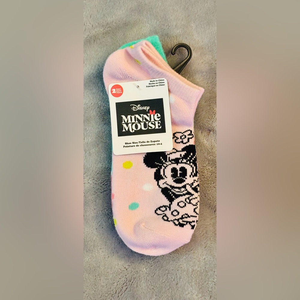 Disney Minnie Mouse 2-Pack of Crew Socks Shoe Size 10-4
